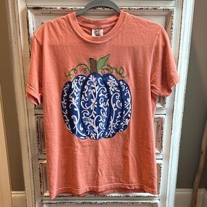 Baxter & Me Comfort Colors Blue Pumpkin Tee *NWT* Small